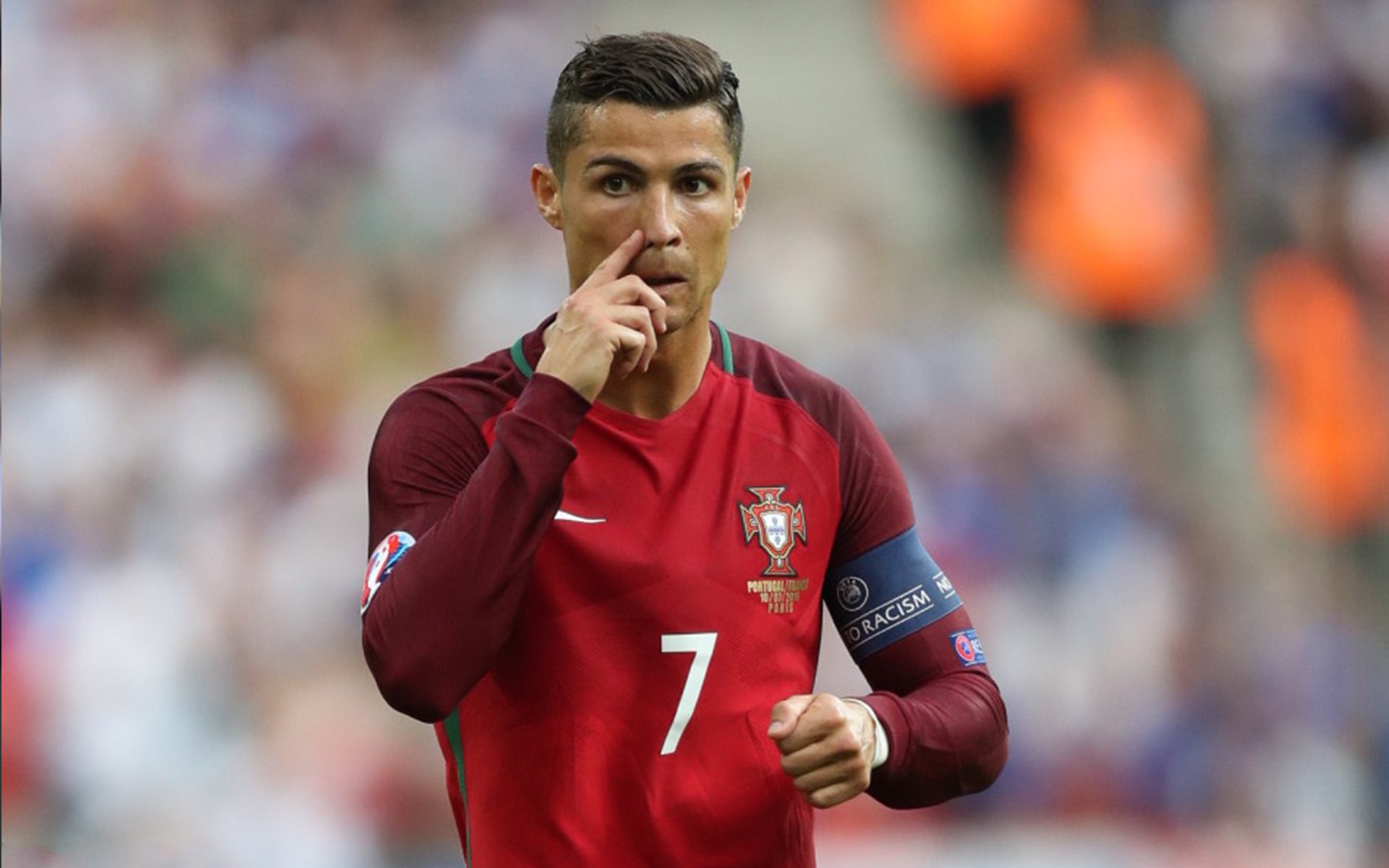 决赛场地气候条件对比赛产生影响，场地设计中的气候条件