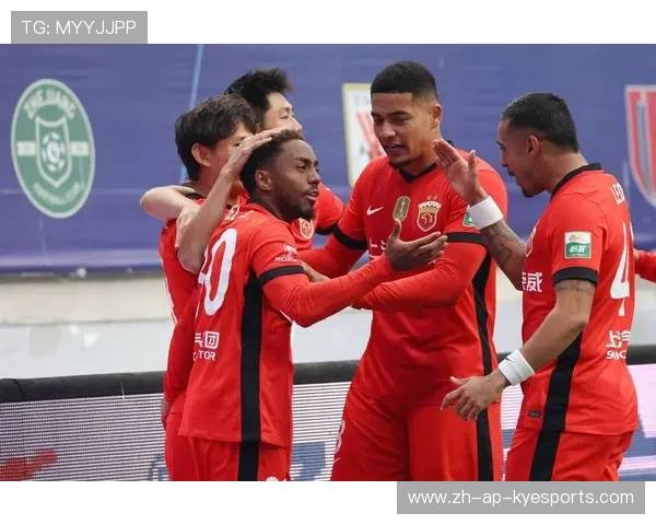 上海海港防线表现持续提升，上海海港官微